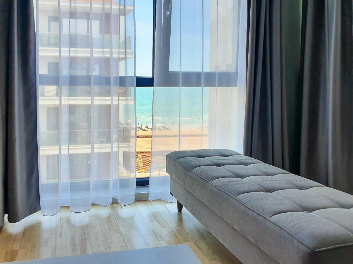 Black Sea Booking - Sky Navodari Ngoại thất bức ảnh