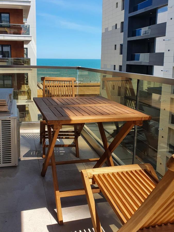 Black Sea Booking - Sky Navodari Ngoại thất bức ảnh