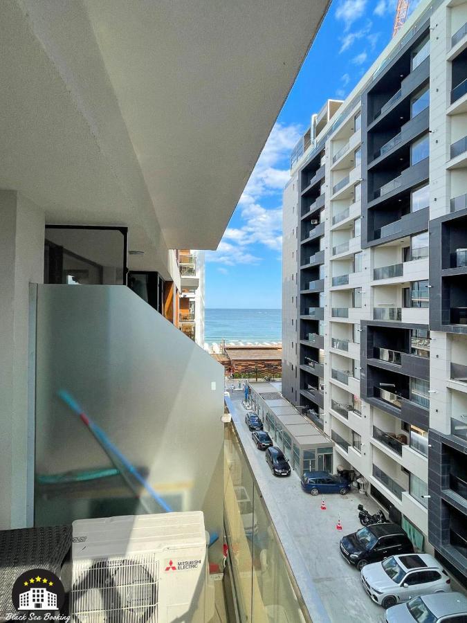 Black Sea Booking - Sky Navodari Ngoại thất bức ảnh